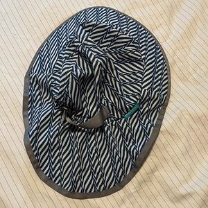 Sunday afternoons sun hat 1-3 yrs